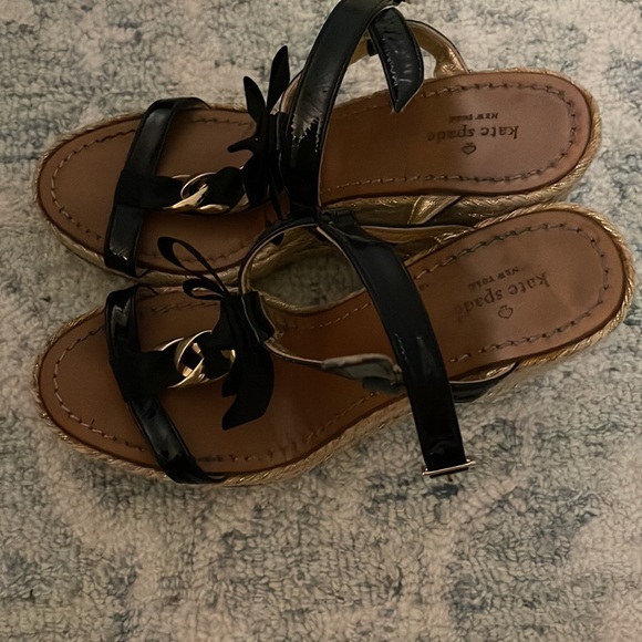 Kate Spade 4 inch wedges - Picture 2 of 6